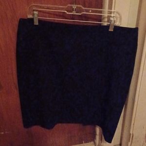 Black New skirt